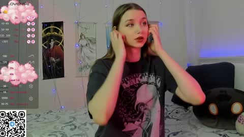 Snapshot of jorroger chatting on 7, 2, 2025 Mila online show from 7, 2, 2025