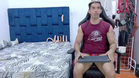 jose_rumbero91 online show from 26, 11, 2025
