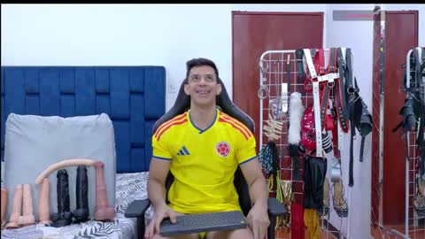 jose_rumbero91 online show from 2, 6, 2026