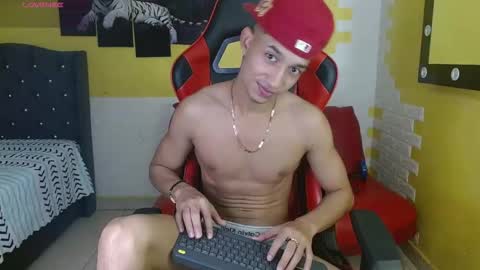 jose_sexycumm online show from 22, 10, 2025