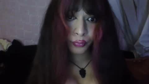 Josefa Lasumi  online show from 5, 6, 2026