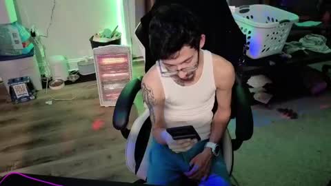 Josef online show from 12, 4, 2026