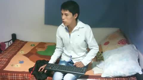 thomas y joseph online show from 5, 2, 2025