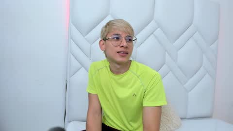 Snapshot of joseph_brown_ chatting on 7, 12, 2024 JOSEPH BROWN online show from 7, 12, 2024