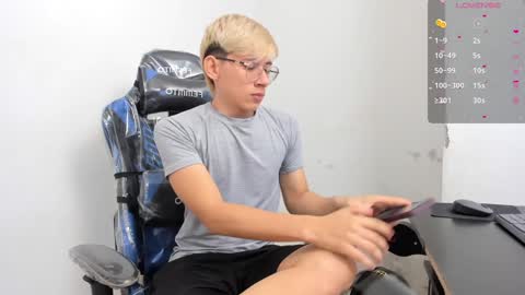 Snapshot of joseph_brown_ chatting on 26, 12, 2024 JOSEPH BROWN online show from 26, 12, 2024