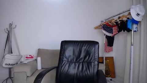 josezaens_ online show from 19, 10, 2025