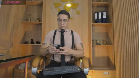 Snapshot of joshmiller___ chatting on 16, 5, 2026 joshmiller___ online show from 16, 5, 2026