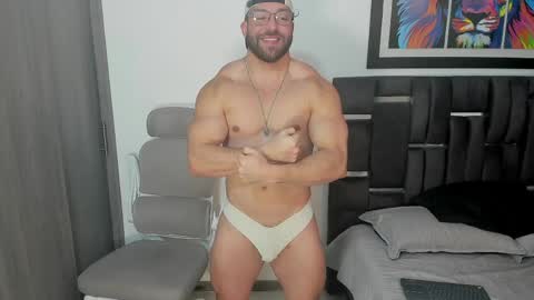 Snapshot of joshualyon chatting on 11, 5, 2026 Joshua The Lion online show from 11, 5, 2026
