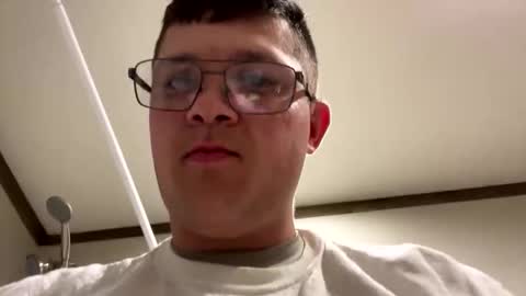 Snapshot of joshypoo29 chatting on 13, 5, 2026 joshypoo29 online show from 13, 5, 2026