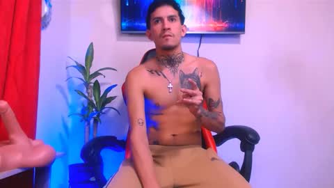 Snapshot of josue_linares chatting on 2, 6, 2026 josue_linares online show from 2, 6, 2026