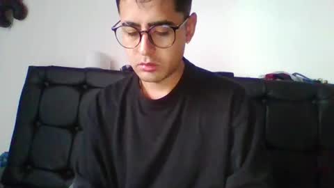 Snapshot of josux8 chatting on 16, 4, 2026 josux8 online show from 16, 4, 2026