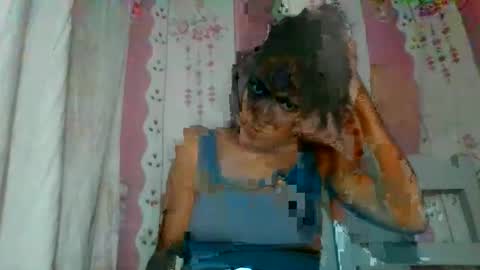 Snapshot of josy918592 chatting on 25, 5, 2026 josy918592 online show from 25, 5, 2026