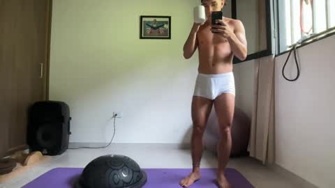 Snapshot of joulianogreco1 chatting on 11, 5, 2026 Im Jouliano online show from 11, 5, 2026