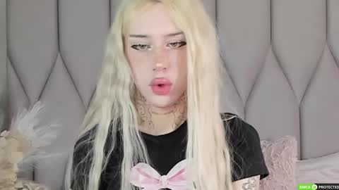 Joy Barker online show from 19, 9, 2025