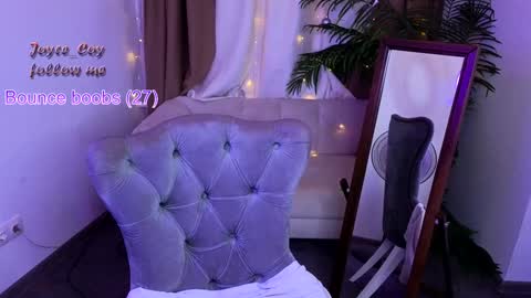 Snapshot of joyce_coy chatting on 11, 1, 2025 Joyce online show from 11, 1, 2025