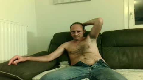 Snapshot of jpf421 chatting on 7, 11, 2025 exhib248 online show from 7, 11, 2025