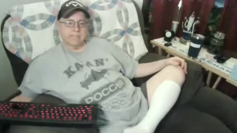 jpmel99 online show from 18, 2, 2025