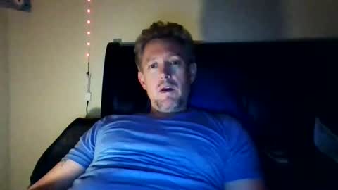 jr_rider6 online show from 15, 11, 2025