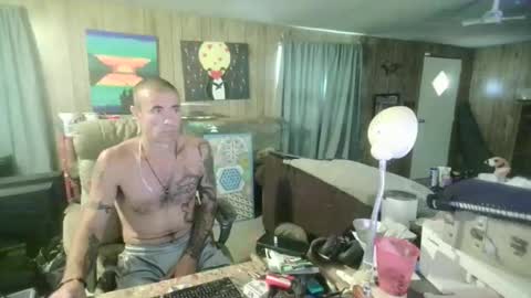 Snapshot of jrizzle1111 chatting on 11, 5, 2026 jrizzle1111 online show from 11, 5, 2026