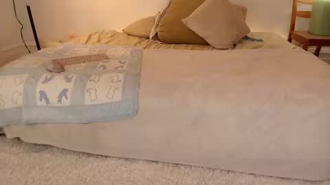 Jsmine  and sometimes Beaulooks online show from 21, 11, 2025