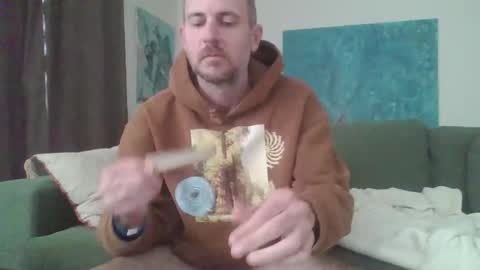 ju537705 online show from 8, 10, 2025