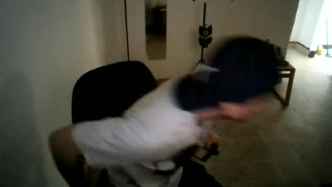 Snapshot of juan235665 chatting on 16, 6, 2026 juan235665 online show from 16, 6, 2026