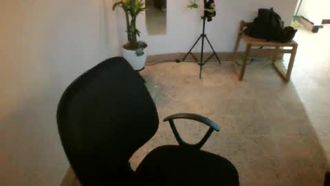 Snapshot of juan235665 chatting on 19, 6, 2026 juan235665 online show from 19, 6, 2026