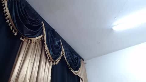    online show from 22, 2, 2025