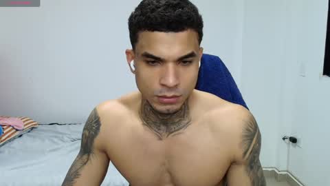 Snapshot of juan_gomez_1 chatting on 26, 5, 2026 juan_gomez_1 online show from 26, 5, 2026