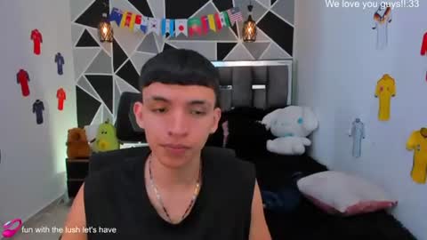 Snapshot of juan_nd_steven chatting on 27, 6, 2026 JuanSteven online show from 27, 6, 2026