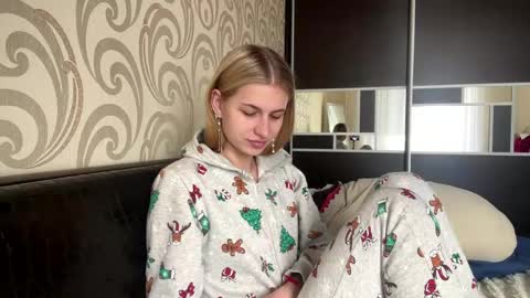 Snapshot of juanastrefeler chatting on 23, 4, 2026 Lola online show from 23, 4, 2026