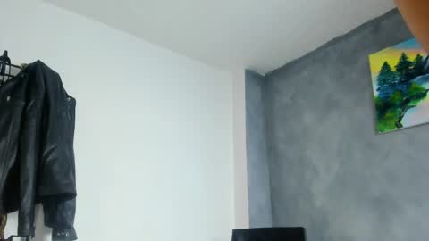 Snapshot of juanbladde chatting on 1, 5, 2026 Juan Esteban online show from 1, 5, 2026