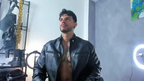 Snapshot of juanbladde chatting on 6, 5, 2026 Juan Esteban online show from 6, 5, 2026
