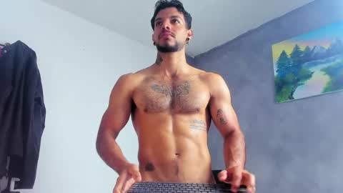 Snapshot of juanbladde chatting on 13, 5, 2026 Juan Esteban online show from 13, 5, 2026