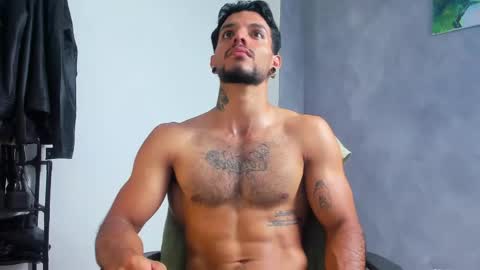 Snapshot of juanbladde chatting on 15, 5, 2026 Juan Esteban online show from 15, 5, 2026