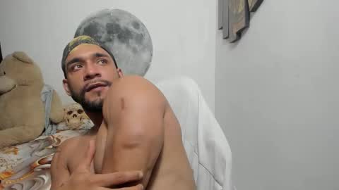 Juanes online show from 12, 3, 2026