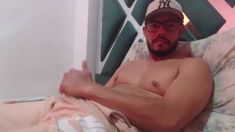 Snapshot of juanfe_style chatting on 16, 11, 2025 juanfe_style online show from 16, 11, 2025