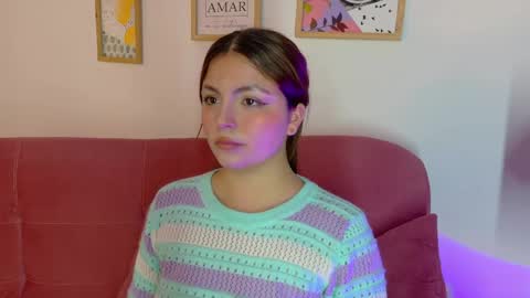 juanita_owens online show from 8, 4, 2026