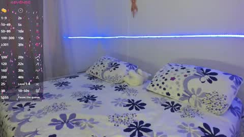 Blue online show from 26, 2, 2025