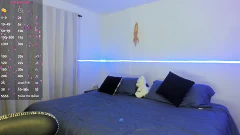 Blue online show from 10, 3, 2025