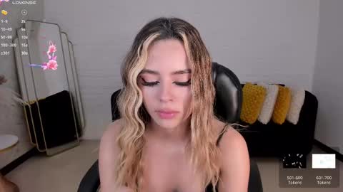 Juanita Clay online show from 12, 2, 2025