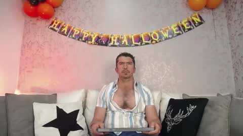 Juan k online show from 7, 10, 2025