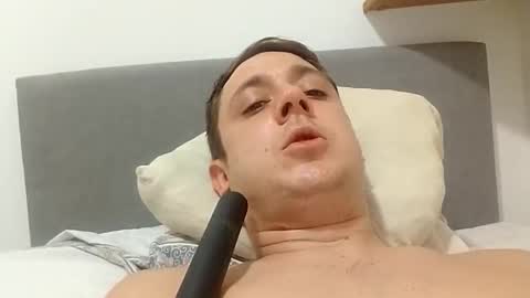 Snapshot of juanmapapiirico chatting on 16, 9, 2025 JuanmaSEX online show from 16, 9, 2025