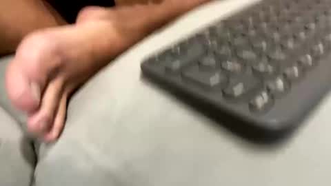 juanxxxo_ online show from 24, 2, 2025