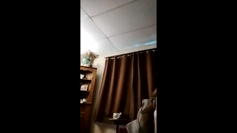 I dont do web cam This thing does a thing of its own online show from 22, 5, 2026