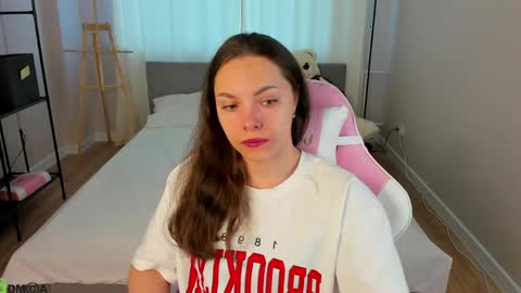 Judy Lewis online show from 21, 4, 2026