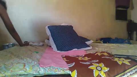 juice_petite3 online show from 7, 2, 2025