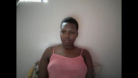 Snapshot of juicy_bella2 chatting on 9, 9, 2025 juicy_bella2 online show from 9, 9, 2025