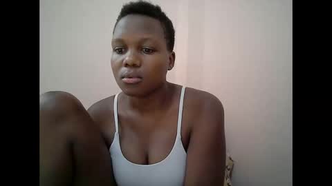 Snapshot of juicy_bella2 chatting on 11, 9, 2025 juicy_bella2 online show from 11, 9, 2025