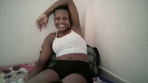 Snapshot of juicy_bella2 chatting on 29, 9, 2025 juicy_bella2 online show from 29, 9, 2025